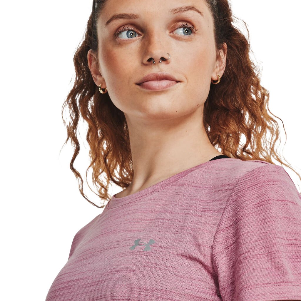 Under Armour Tech Tiger SSC Kadın Tişört