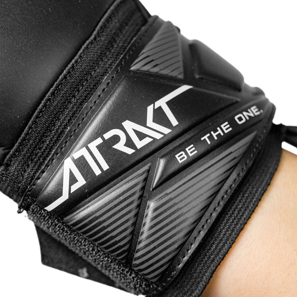 Reusch Attrakt Solid Kaleci Eldiveni