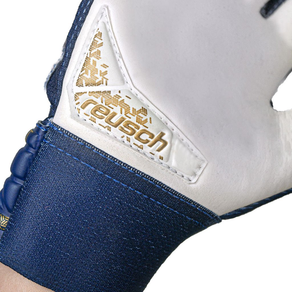 Reusch Attrakt Starter Grip Kaleci Eldiveni