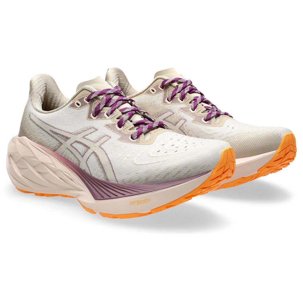 Asics Novablast 5 TR Kadın Koşu Ayakkabısı