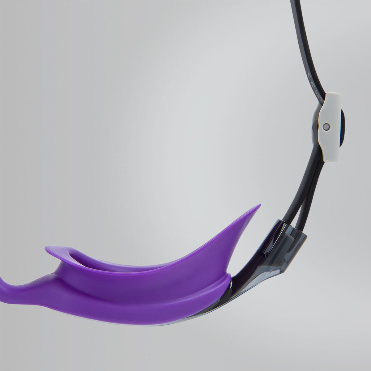 Speedo Virtue Aynalı Bayan Yüzücü Gözlüğü